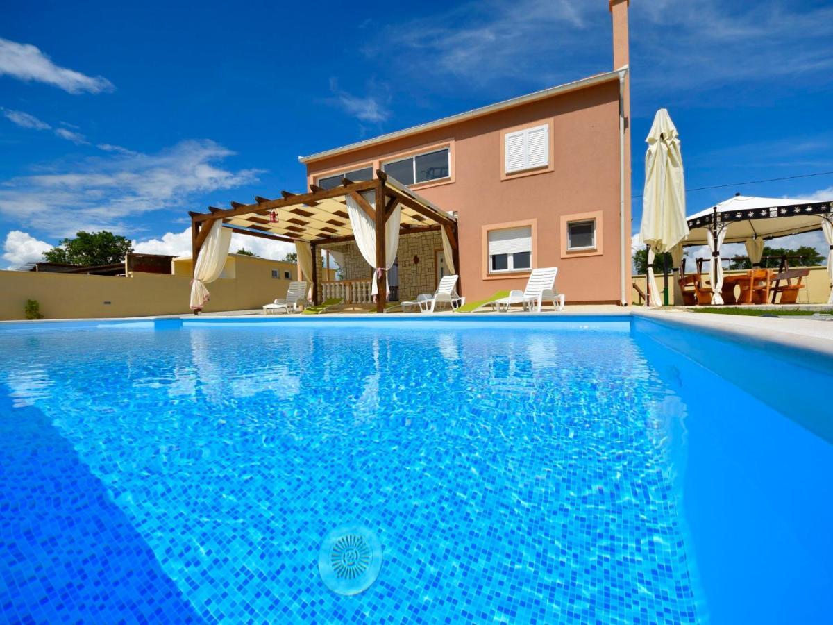 Holiday Home Frane By Interhome Lisane Tinjske Bagian luar foto