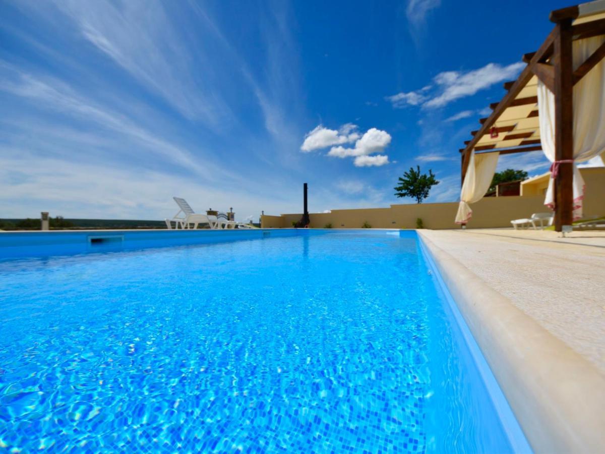 Holiday Home Frane By Interhome Lisane Tinjske Bagian luar foto