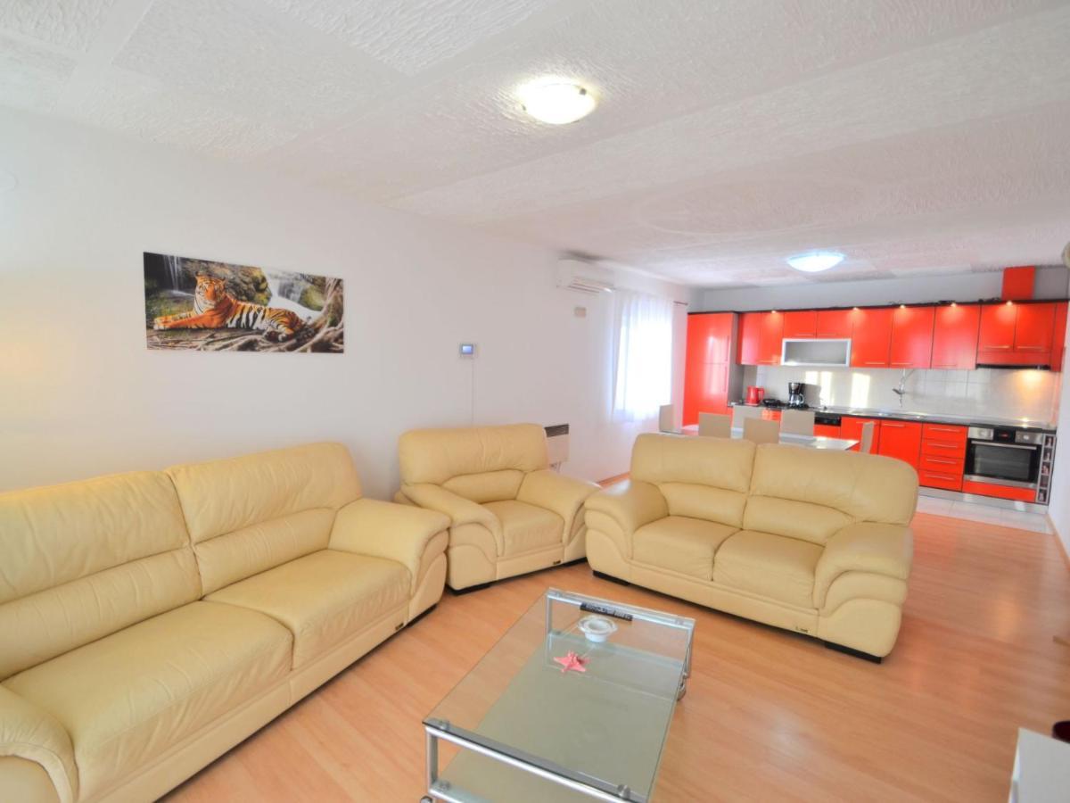 Holiday Home Frane By Interhome Lisane Tinjske Bagian luar foto